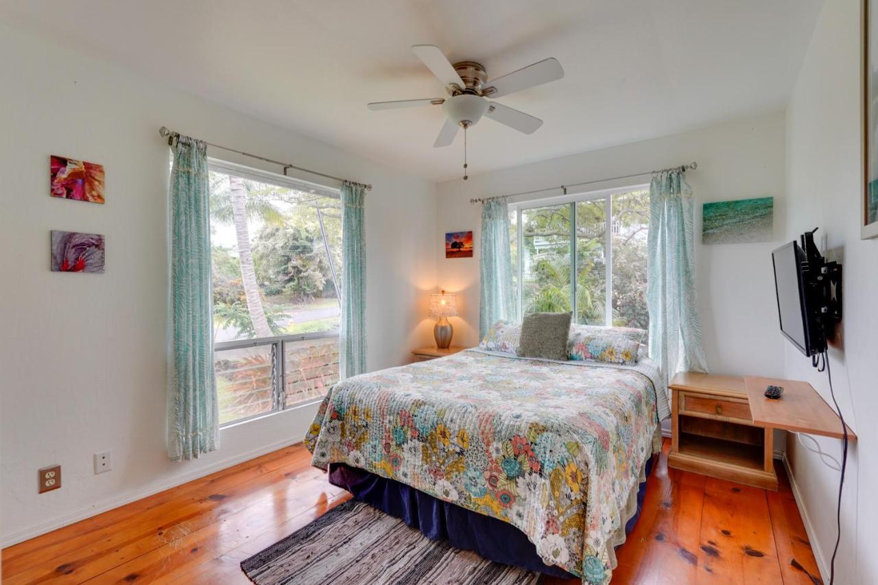Breezy Kailua-Kona Bungalow With Lanai And Ocean View! Eksteriør billede